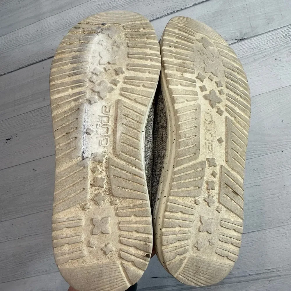 Hey dude Wendy linen blend‎ shoes youth size 5